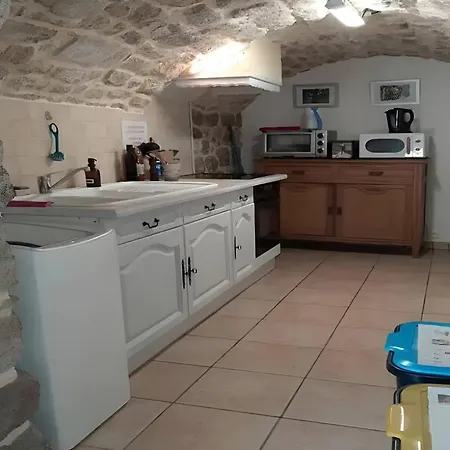 D'hôtes L'acampadis 3*